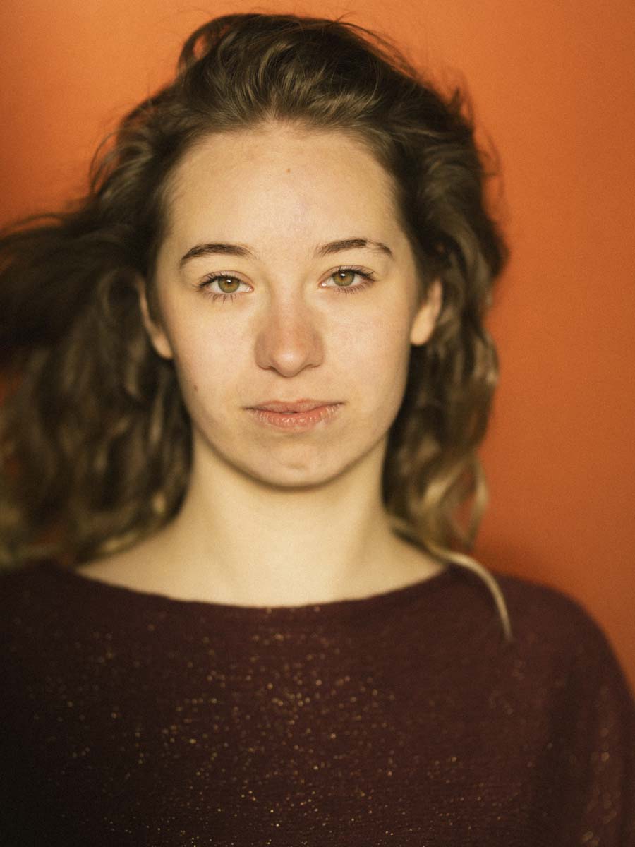 Model Carolin