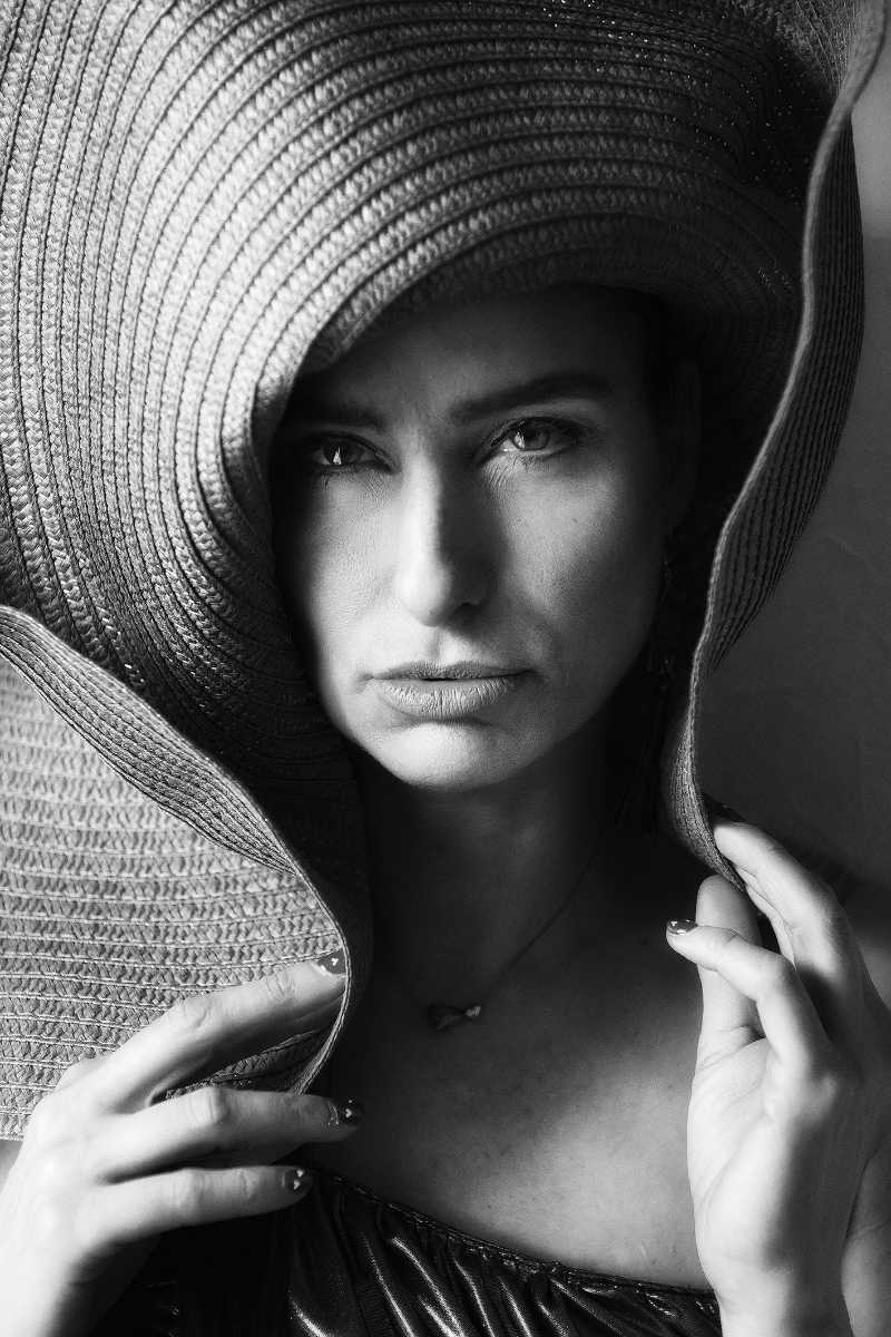 model-cathrin-5