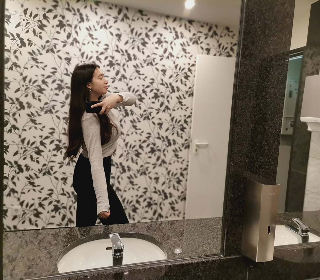 model-alexandra-3